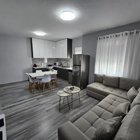 Comfort Apartment *